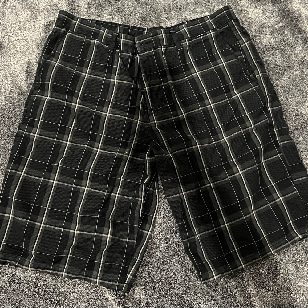Black plaid Hurley shorts